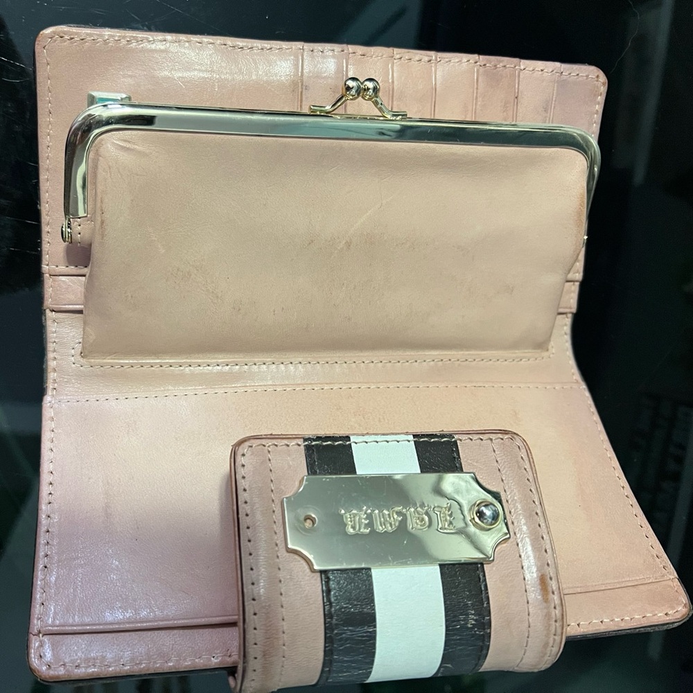 L.A.M.B. Leather Wallet - Picture 5 of 6